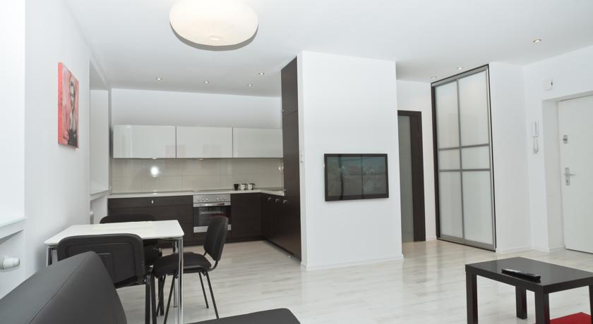 Goodnight Warsaw Apartments - Al. Jana Pawla II 26 Room photo