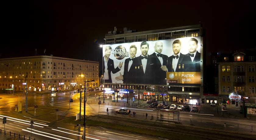 Goodnight Warsaw Apartments - Al. Jana Pawla II 26 Room photo